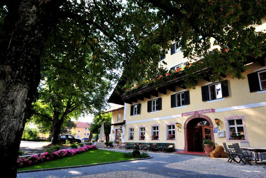 Hotel Gasthof Neumayr Обертрум-ам-Зее Экстерьер фото